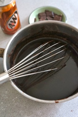 root beer bundt cake1