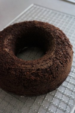 root beer bundt cake5